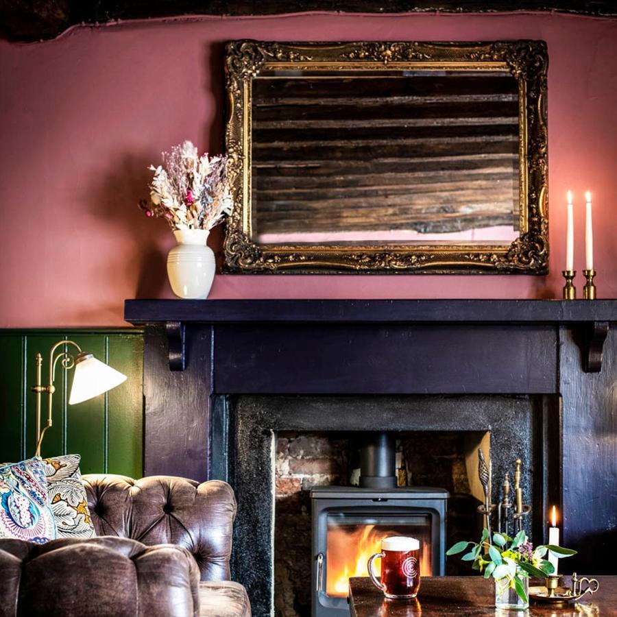 ホテル The Chequers Lamberhurst エクステリア 写真
